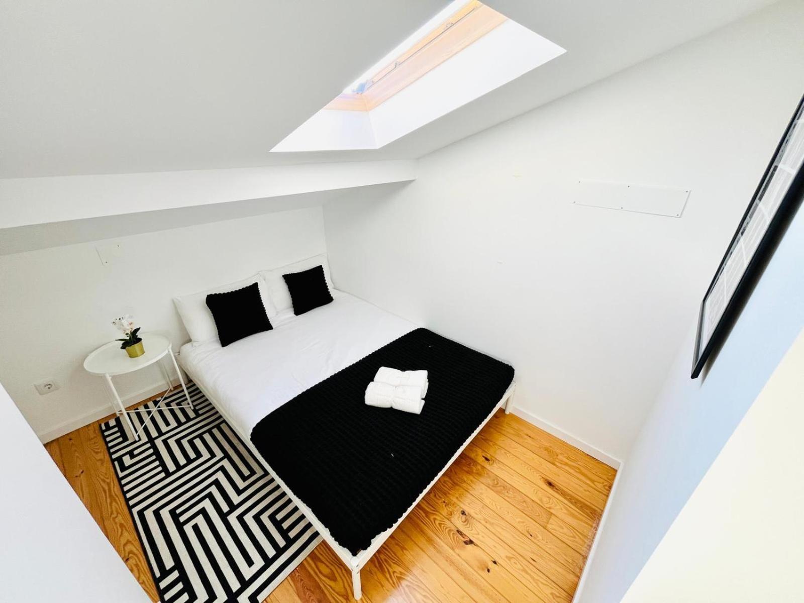 The Sarmento House - No 2d - Historical Two-bedroom Apartamento Lisboa